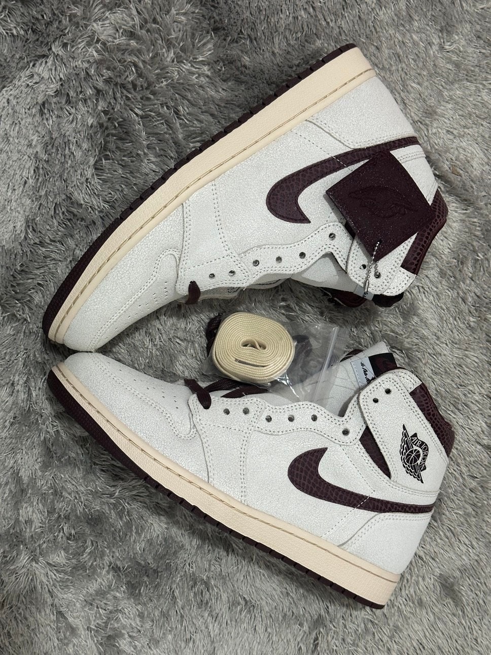 A Ma Maniere × Nike Air Jordan 1 Retro High OG "Sail and Burgundy"