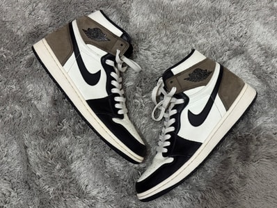 Nike Air Jordan 1 High OG "Sail/Dark Mocha/Black"