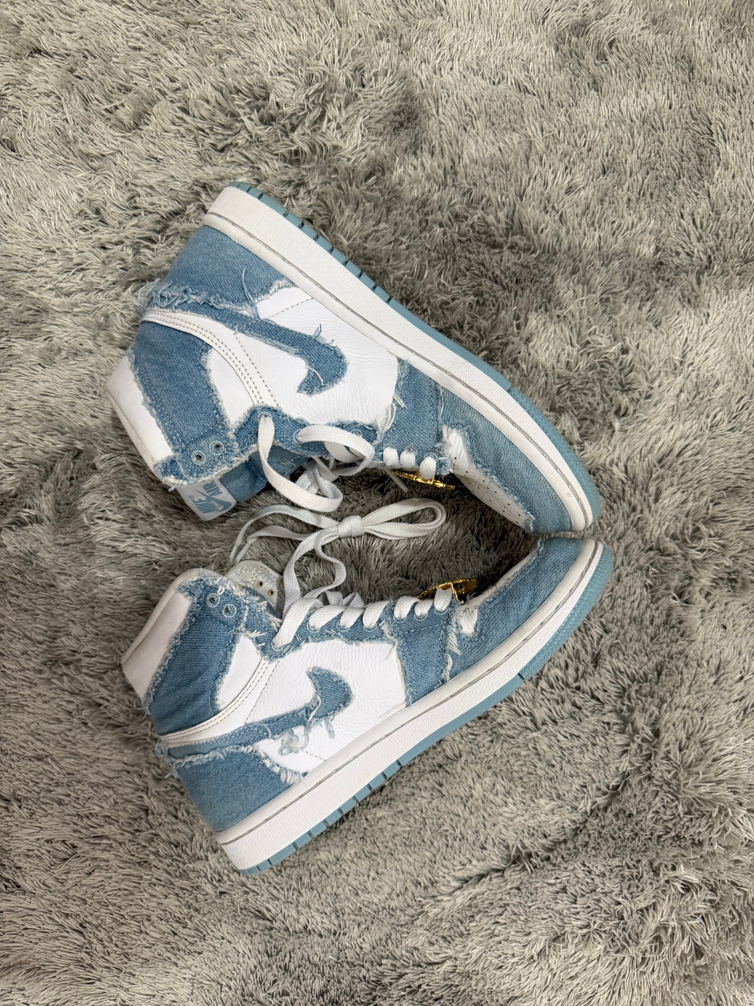 Nike Women's Air Jordan 1 High OG 