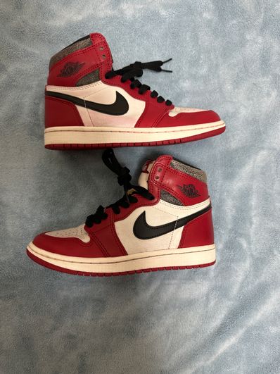 Nike Air Jordan 1 High OG "Lost & Found/Chicago"