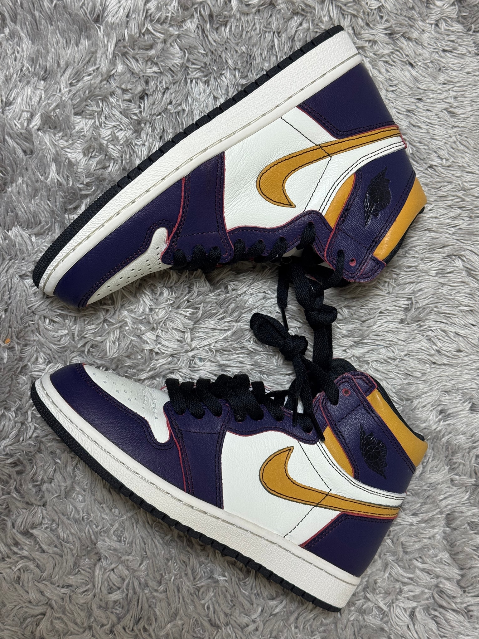 Nike SB × Air Jordan 1 Retro High "La To Chicago"