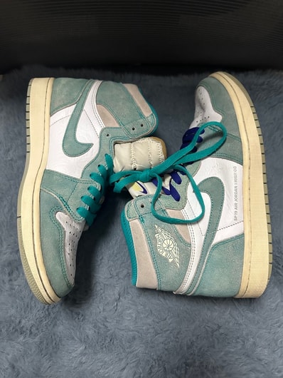 Nike Air Jordan 1 Retro High OG "Turbo Green"