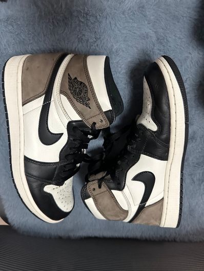 Nike Air Jordan 1 High OG "Sail/Dark Mocha/Black"