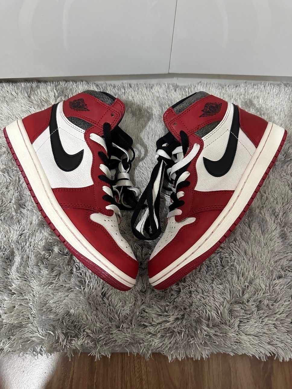 Nike Air Jordan 1 High OG "Lost & Found/Chicago"