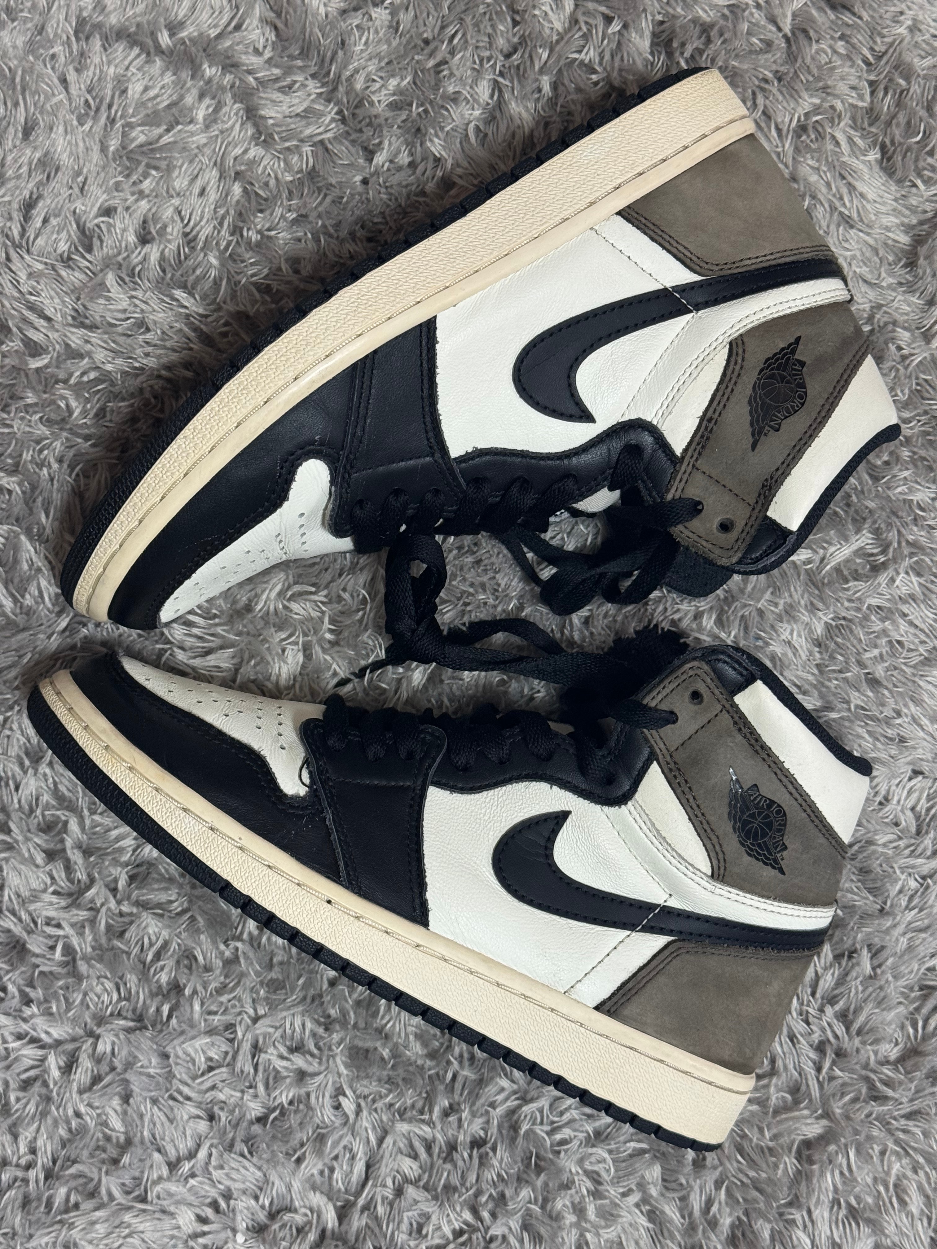 Nike Air Jordan 1 High OG "Sail/Dark Mocha/Black"