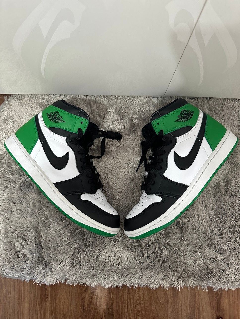 Nike Air Jordan 1 Retro High OG "Celtics/Black and Lucky Green" (2023)