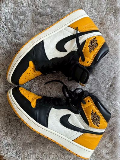 Nike Air Jordan 1 Retro High OG "Taxi"