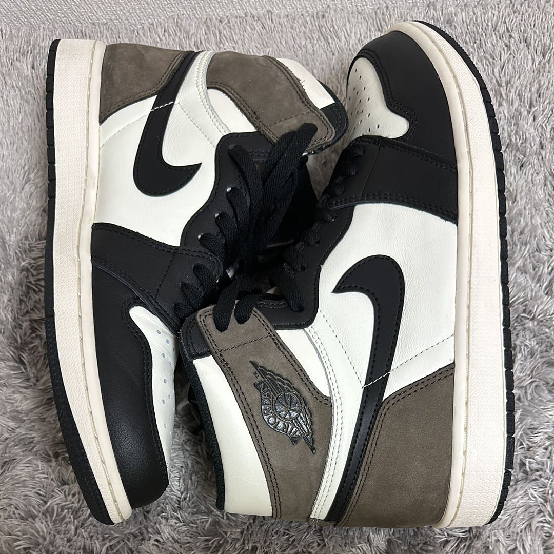 Nike Air Jordan 1 High OG "Sail/Dark Mocha/Black"