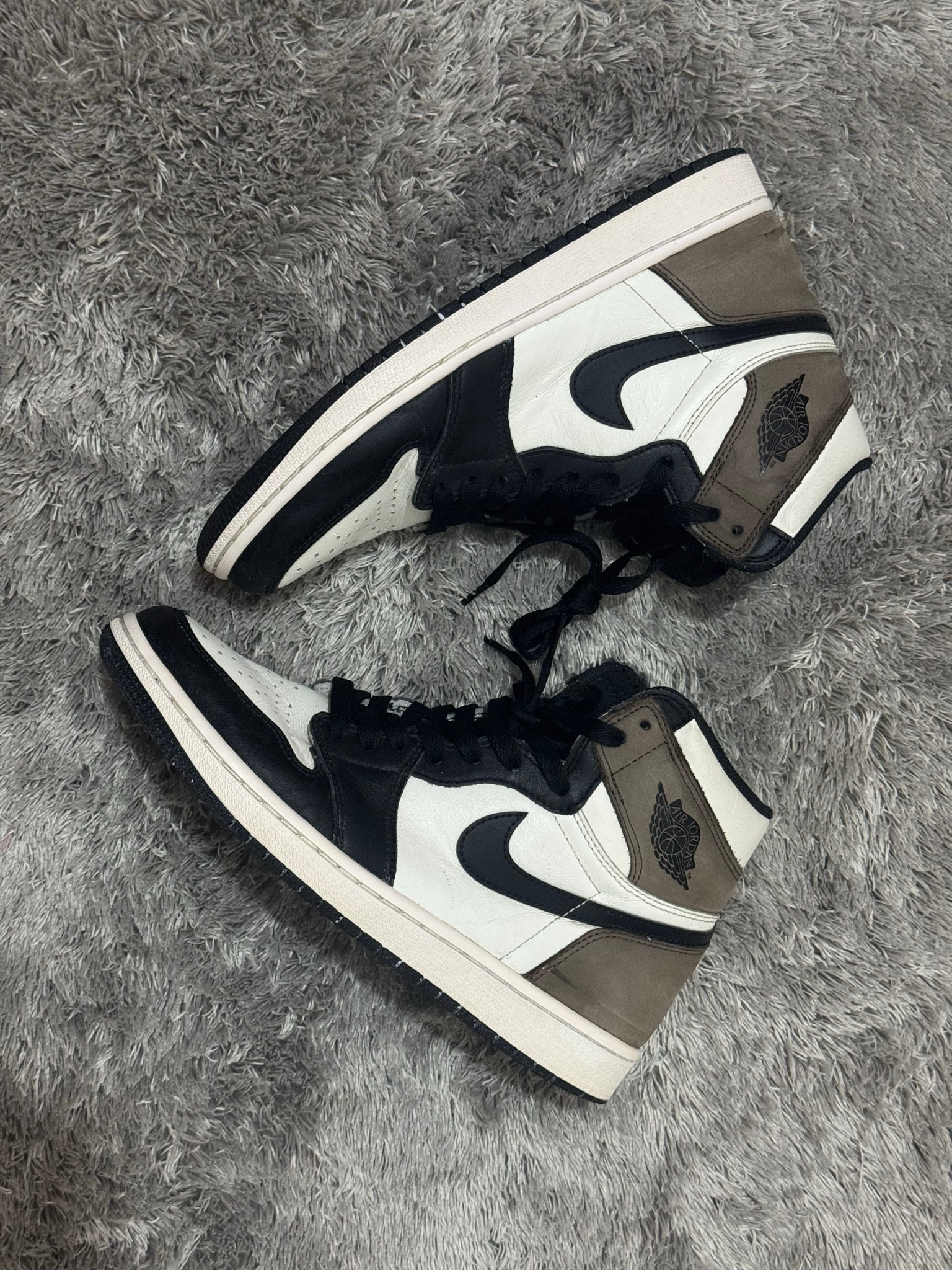 Nike Air Jordan 1 High OG "Sail/Dark Mocha/Black"