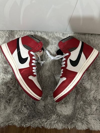 Nike Air Jordan 1 High OG "Lost & Found/Chicago"