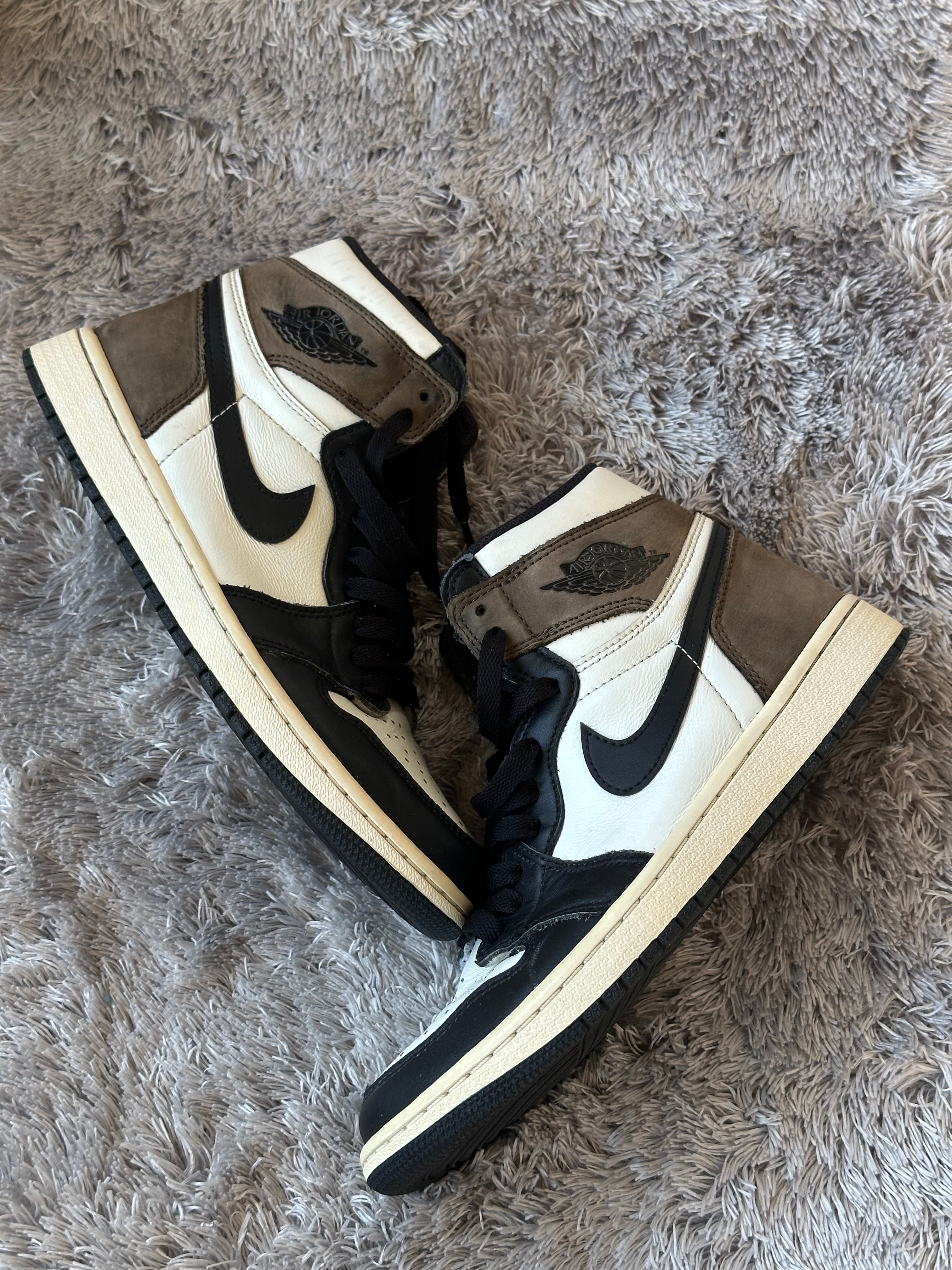 Nike Air Jordan 1 High OG "Sail/Dark Mocha/Black"