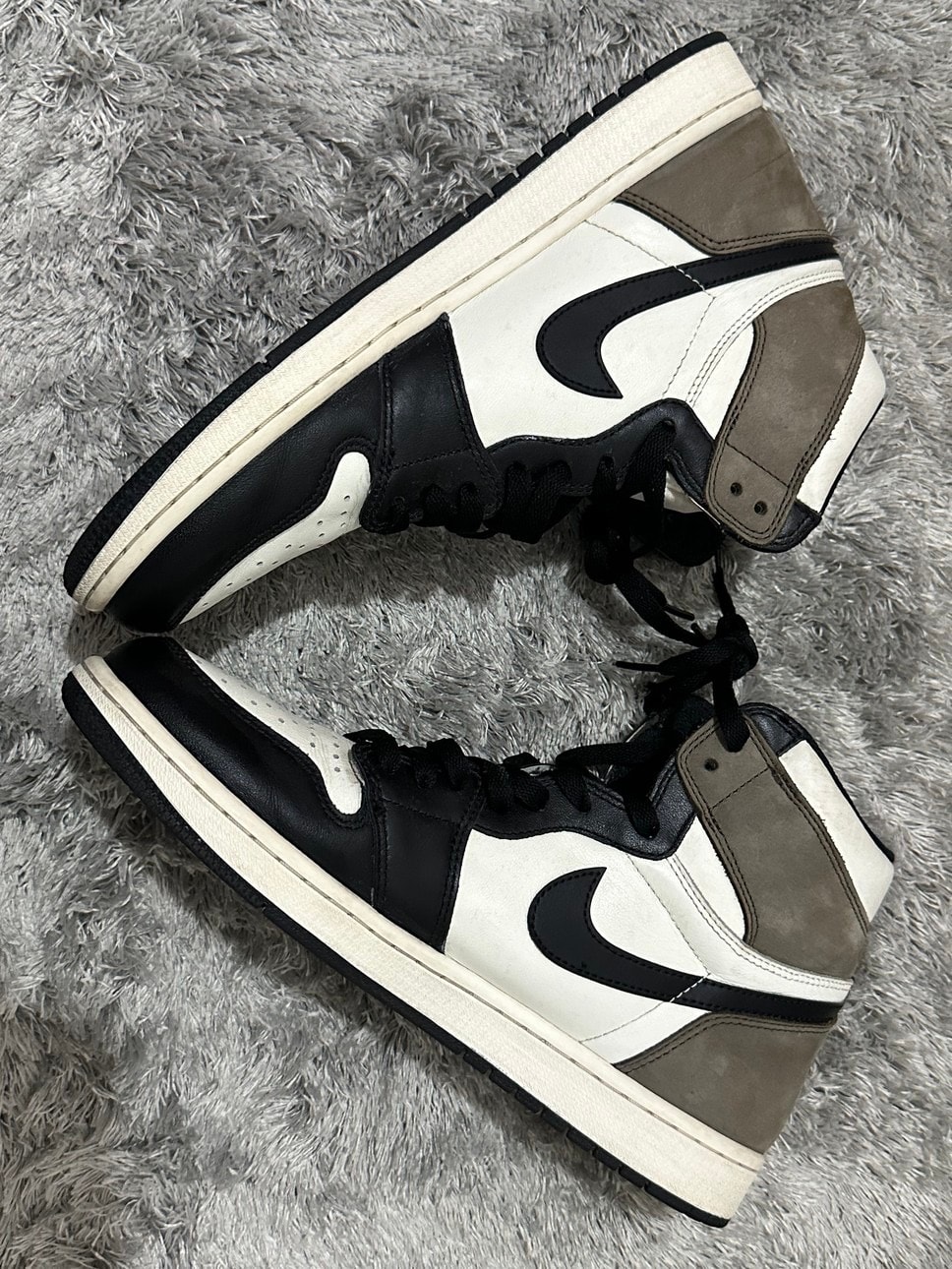 Nike Air Jordan 1 High OG "Sail/Dark Mocha/Black"
