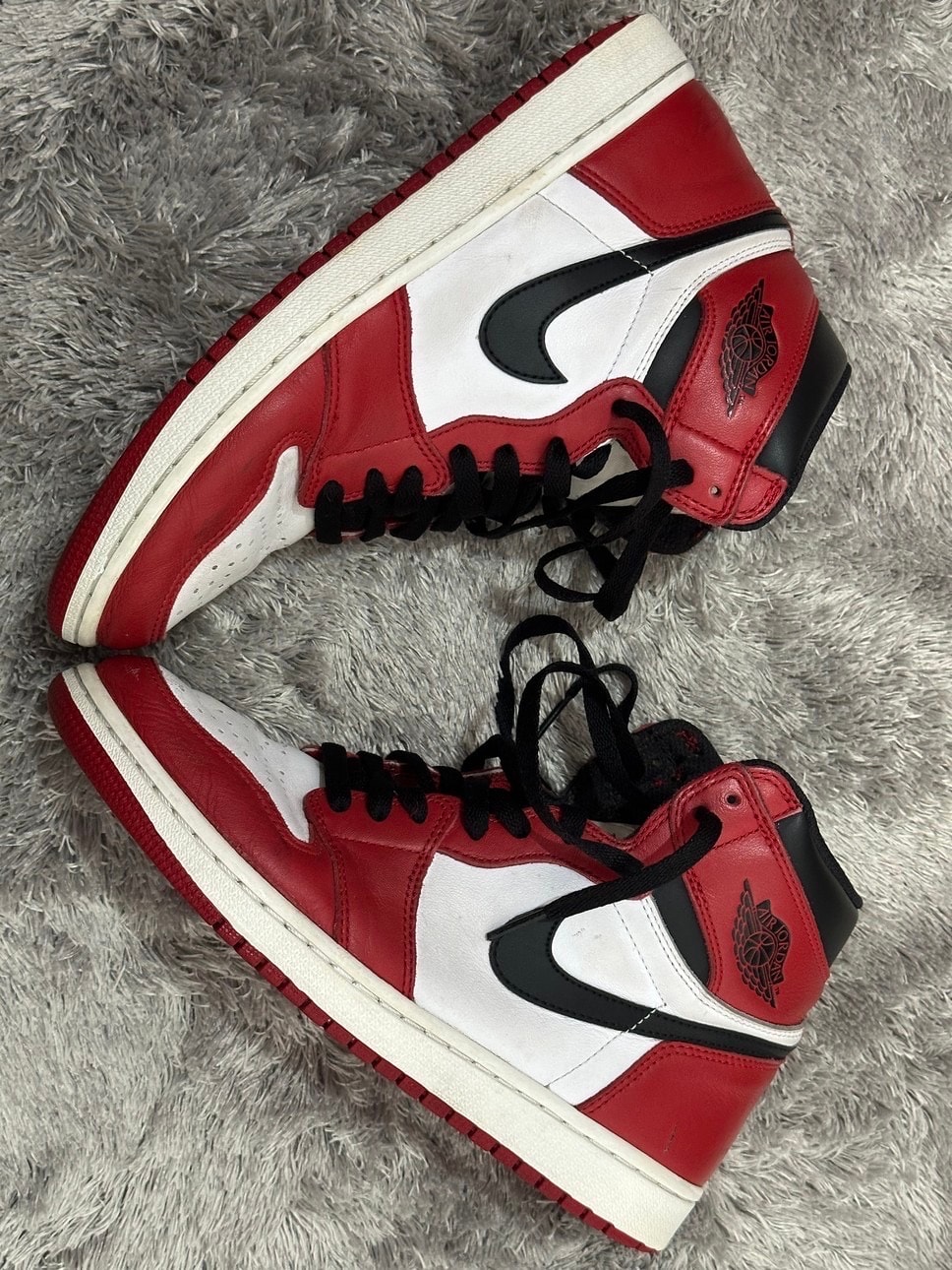 Nike Air Jordan 1 Retro High "Chicago" (2015)