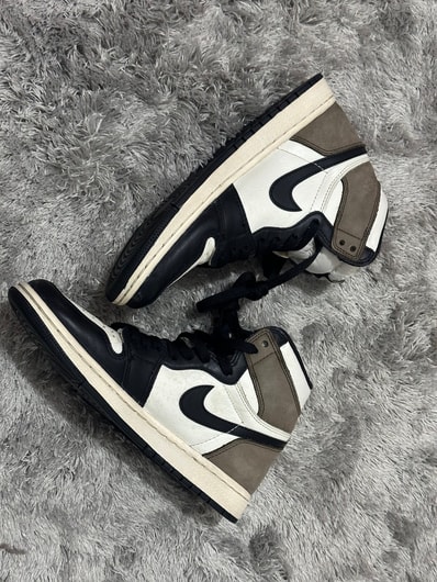 Nike Air Jordan 1 High OG "Sail/Dark Mocha/Black"