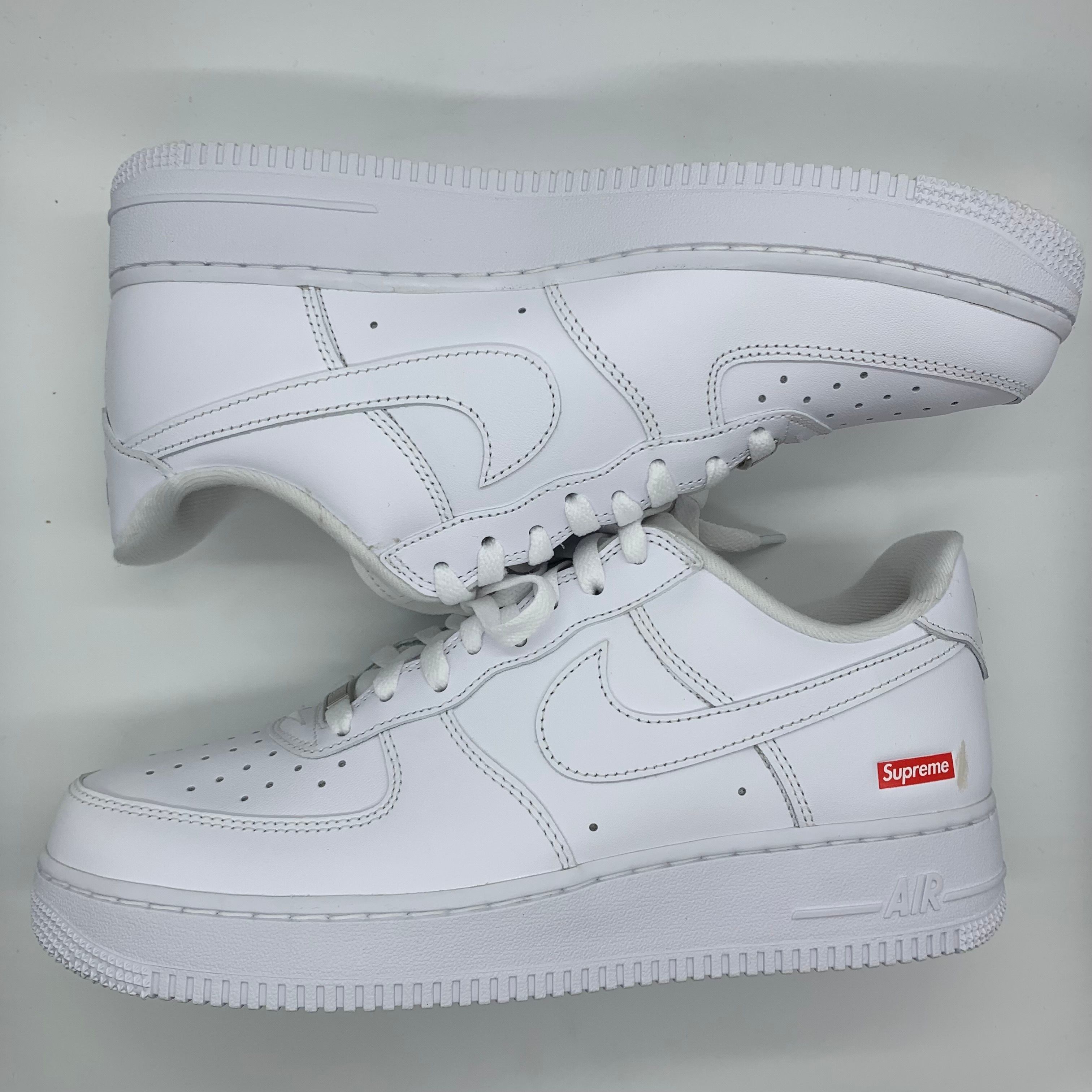 Supreme × Nike Air Force 1 Low "White"