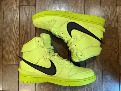 AMBUSH × NIKE DUNK HIGH "FLASH LIME"