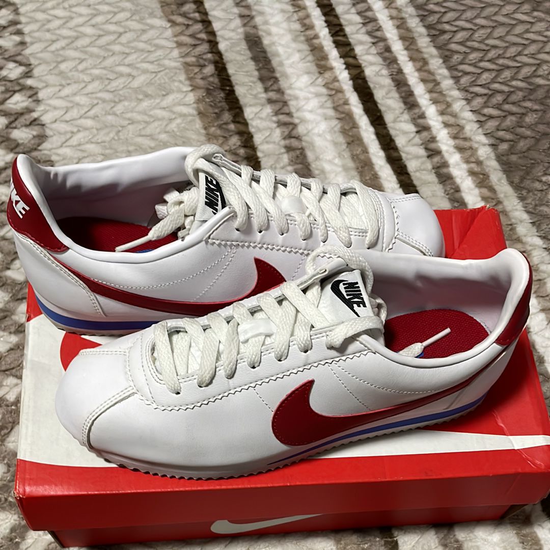 Nike Women's Classic Cortez "White/Varsity Red"
