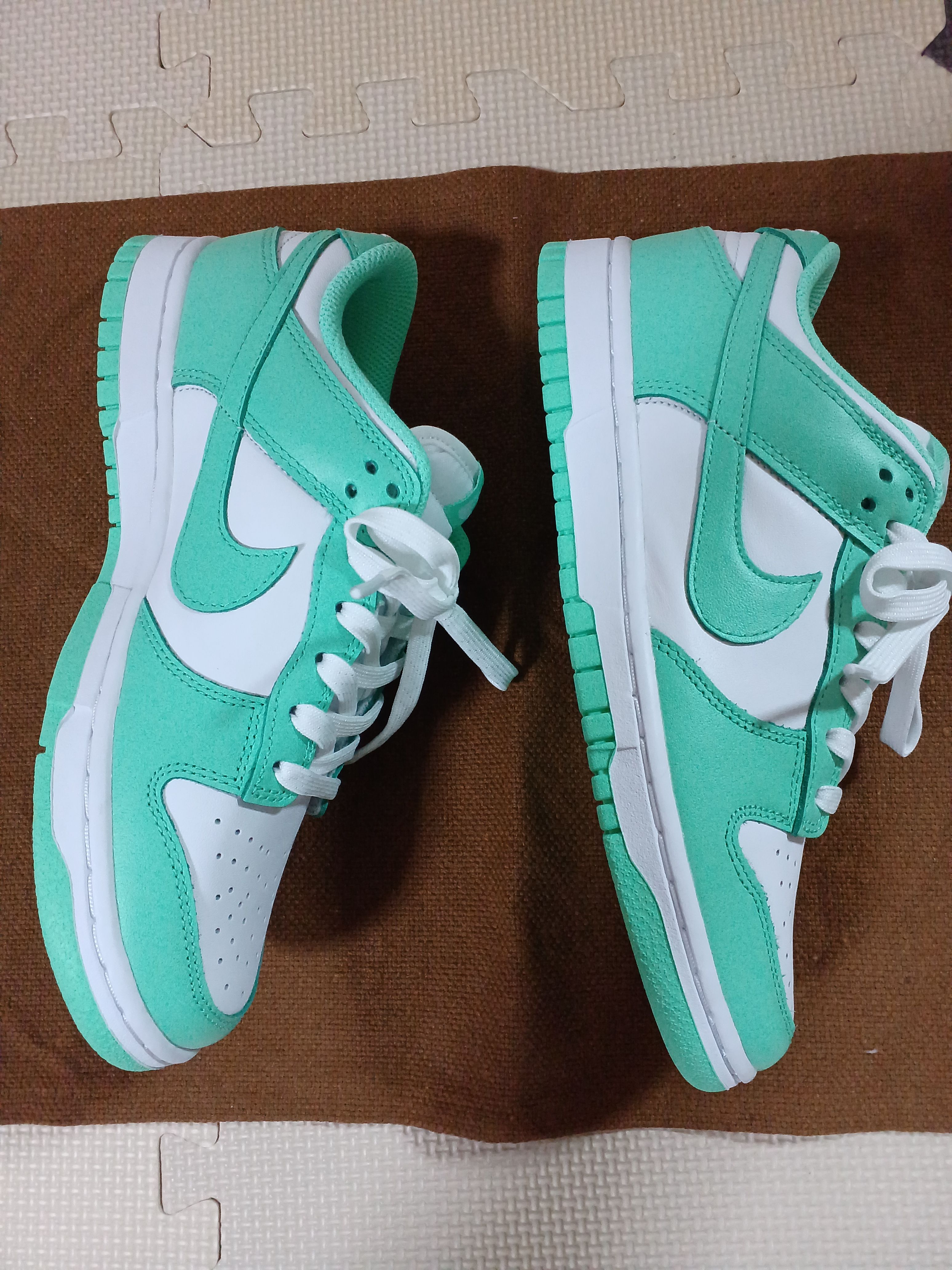 Nike Women's Dunk Low "Green Glow"