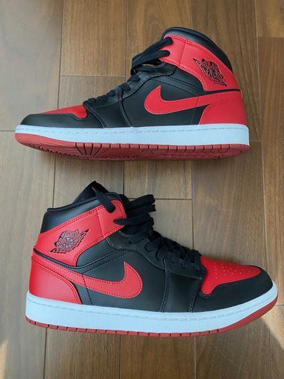 Nike Air Jordan 1 Mid "Bred"