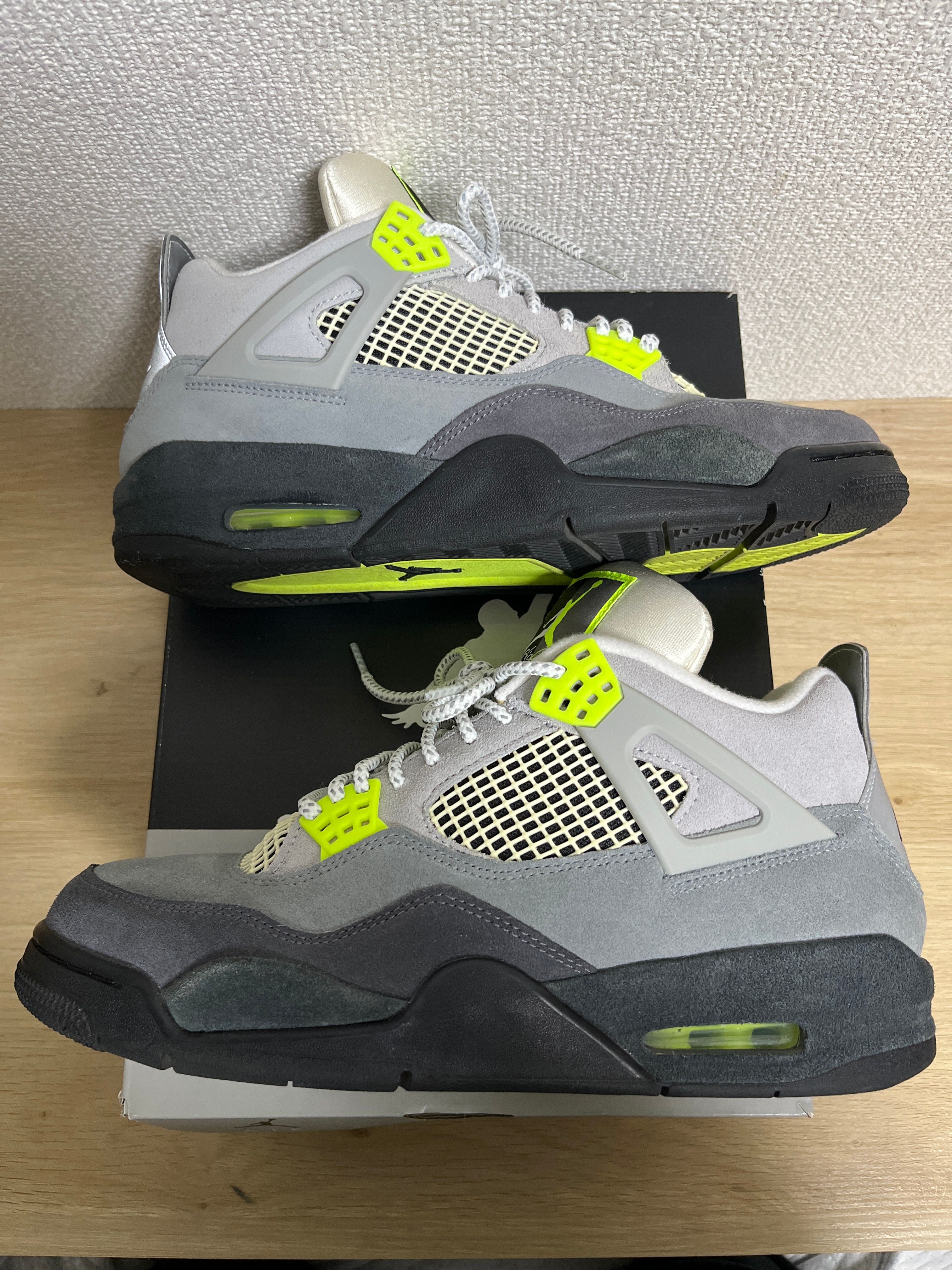 NIKE AIR JORDAN 4 RETRO LE "NEON"