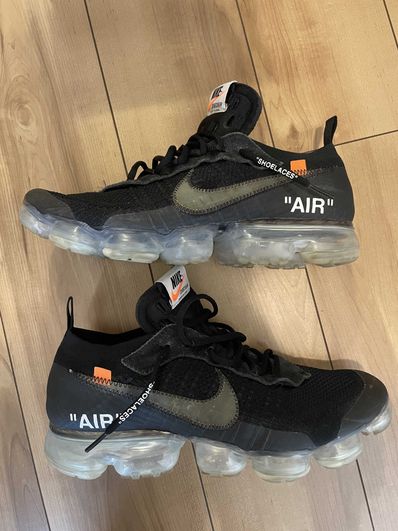 Off-White × Nike Air Vapormax "Black/Total Orange/Clear"