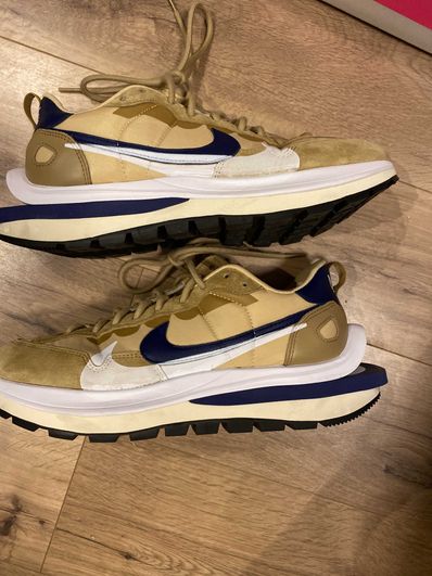 Sacai × Nike Vapor Waffle "Sesame And Blue Void"