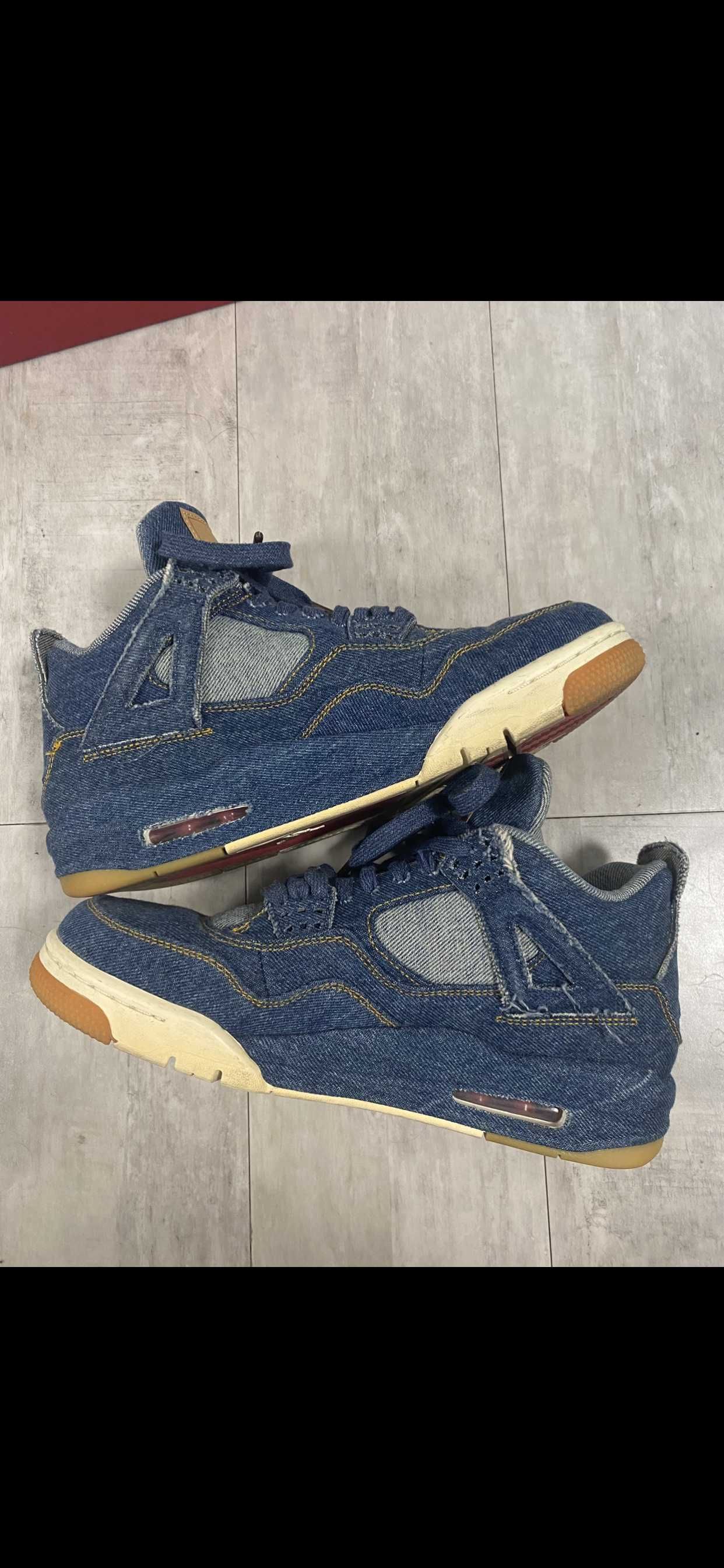 Nike × Levi's Air Jordan 4 "Denim"(タグ:LEVIS®)