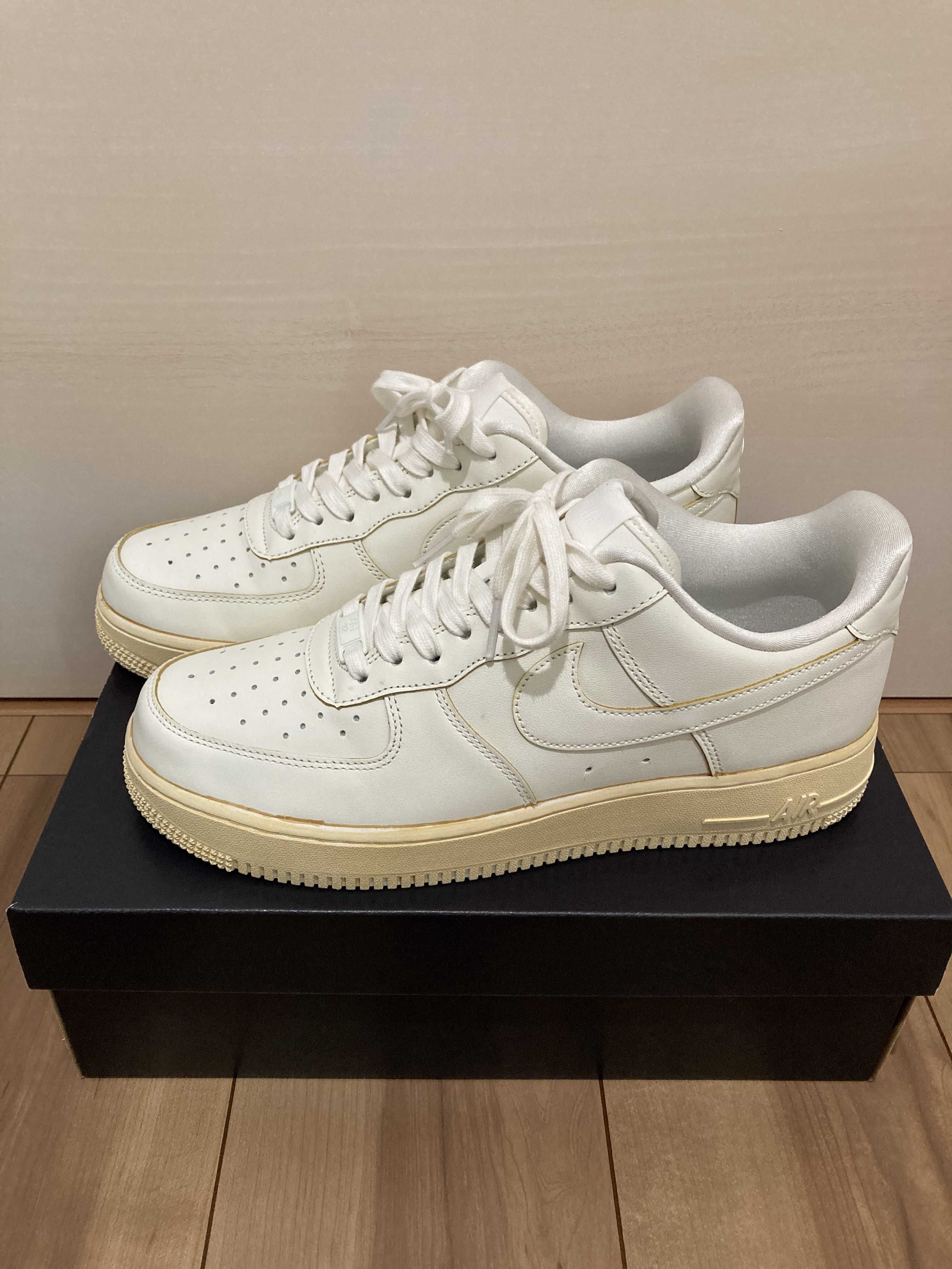 Nike Air Force 1 Low '07 LV8 "Made You Look"