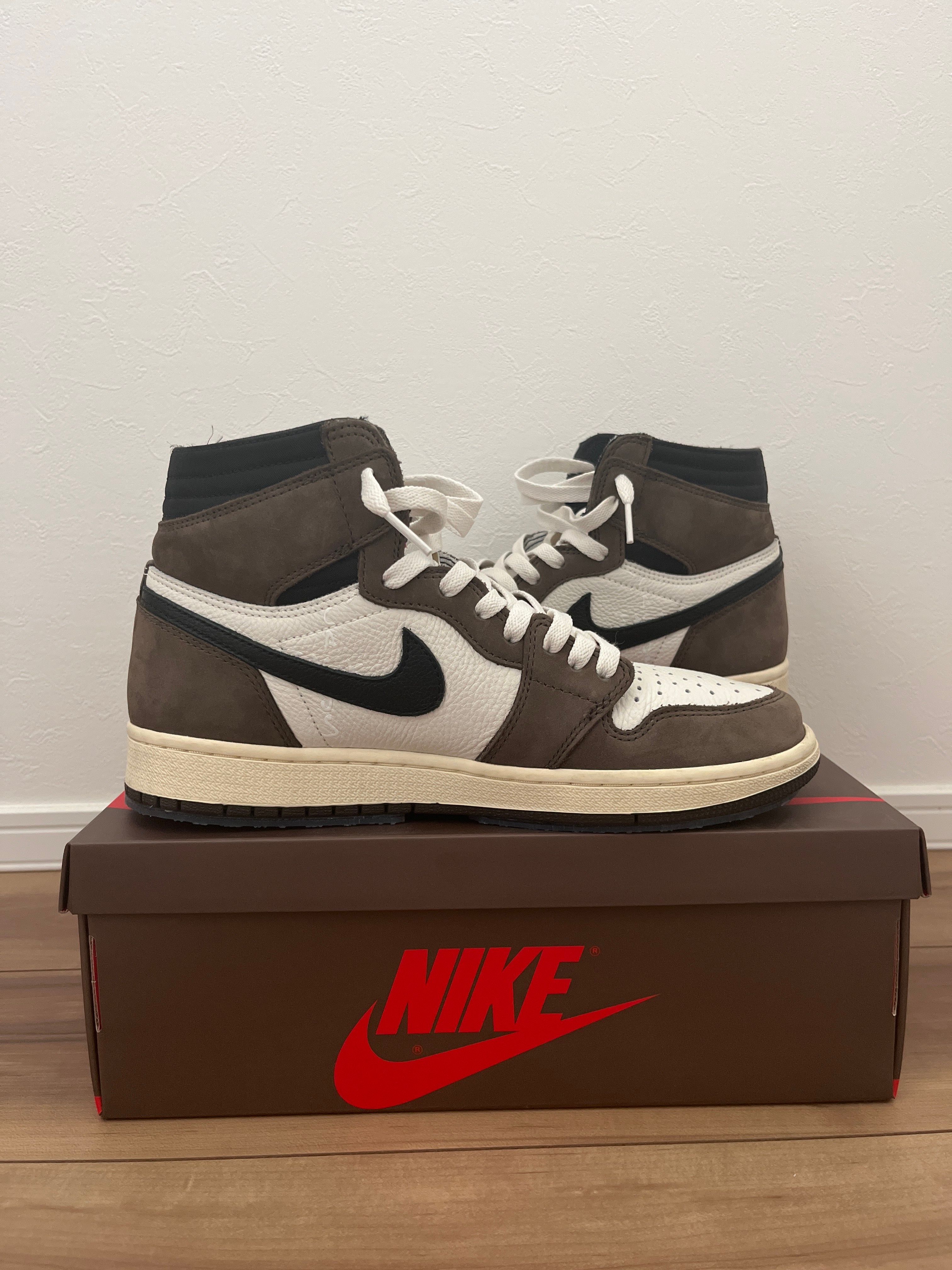 Travis Scott × Nike Air Jordan 1 Retro High OG TS SP "Sail/Dark Mocha"