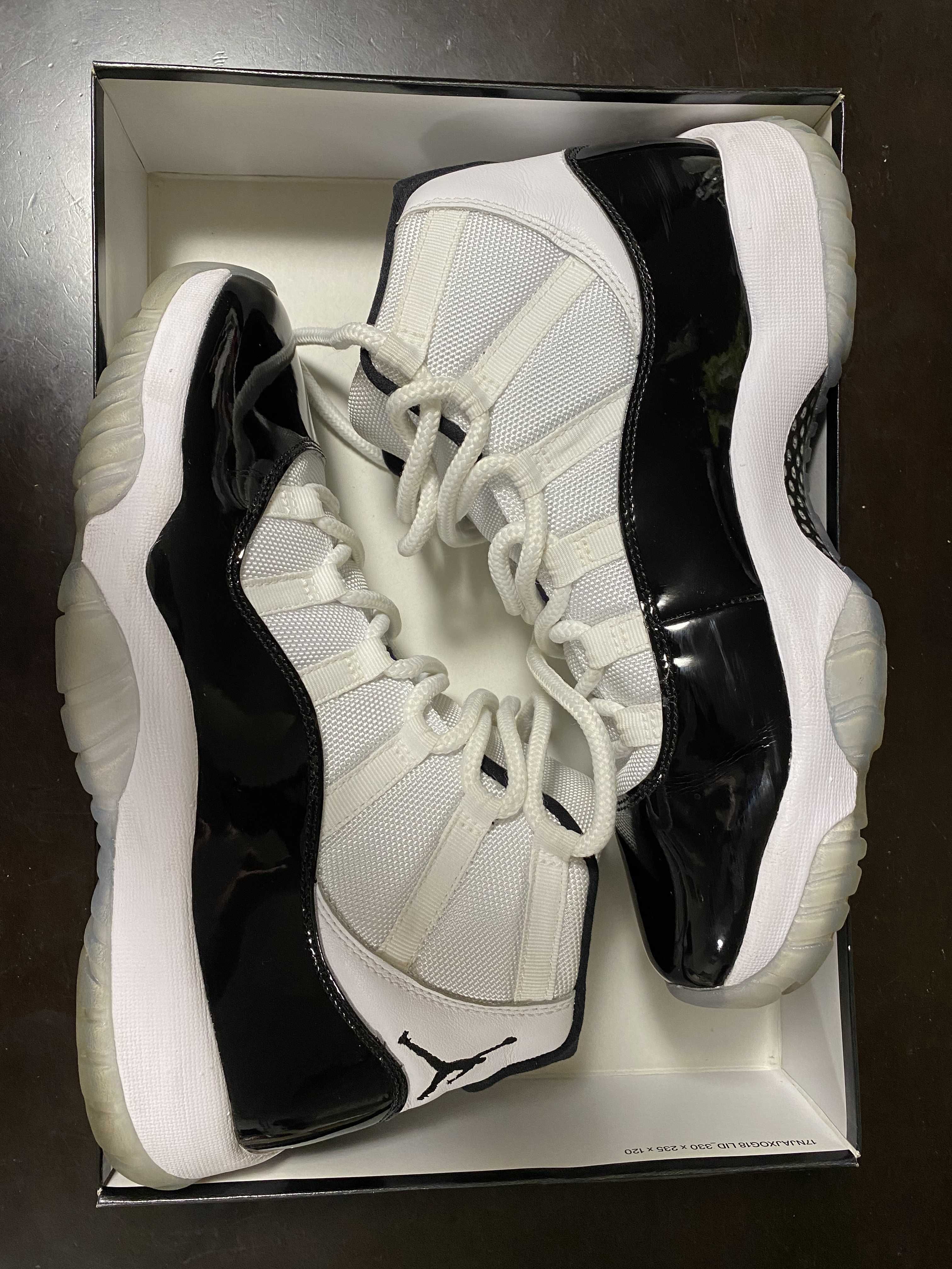 Nike Air Jordan 11 Retro "Concord" (2018)