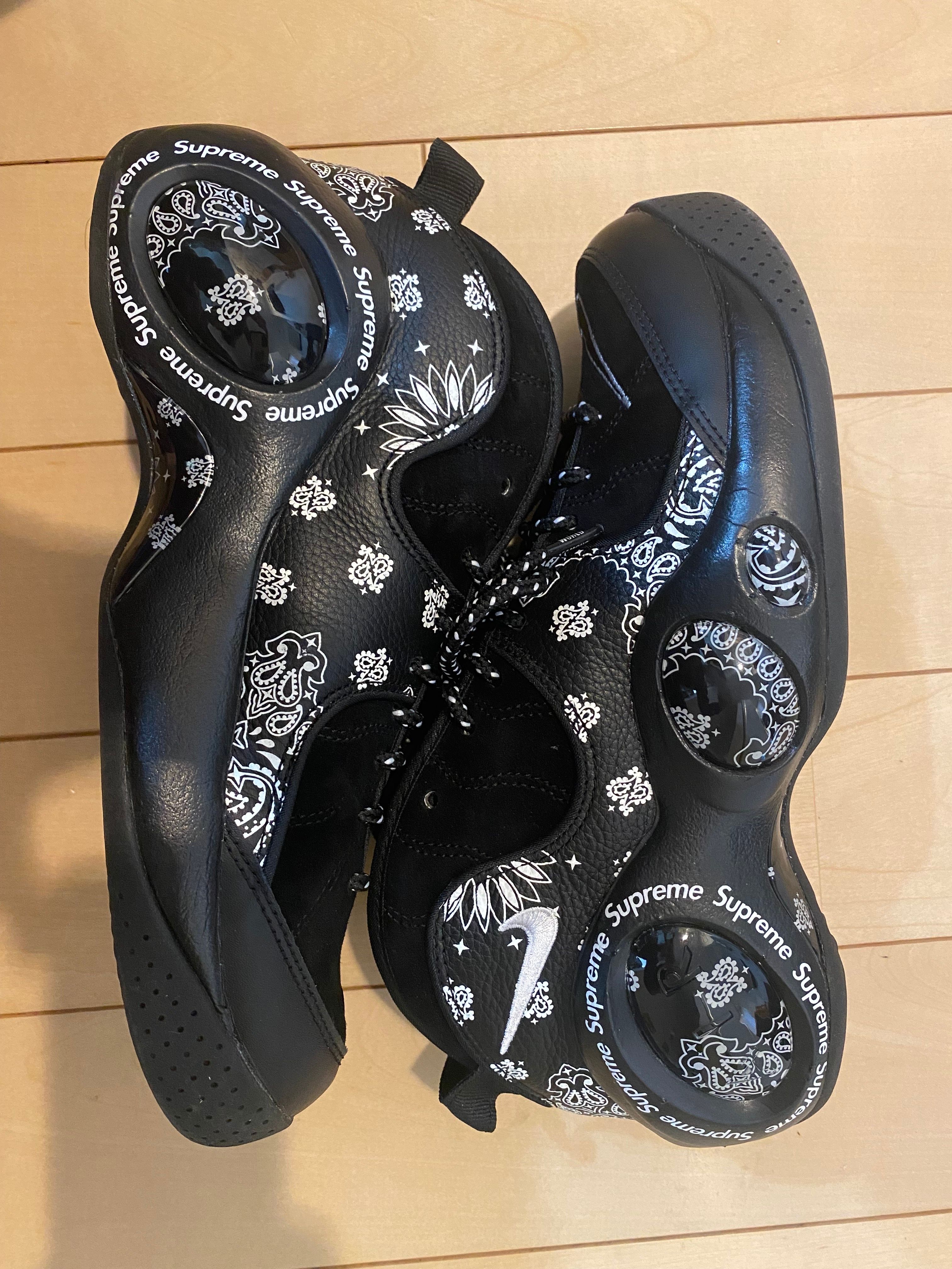 Supreme × Nike Air Zoom Flight 95 SP "Black/White"