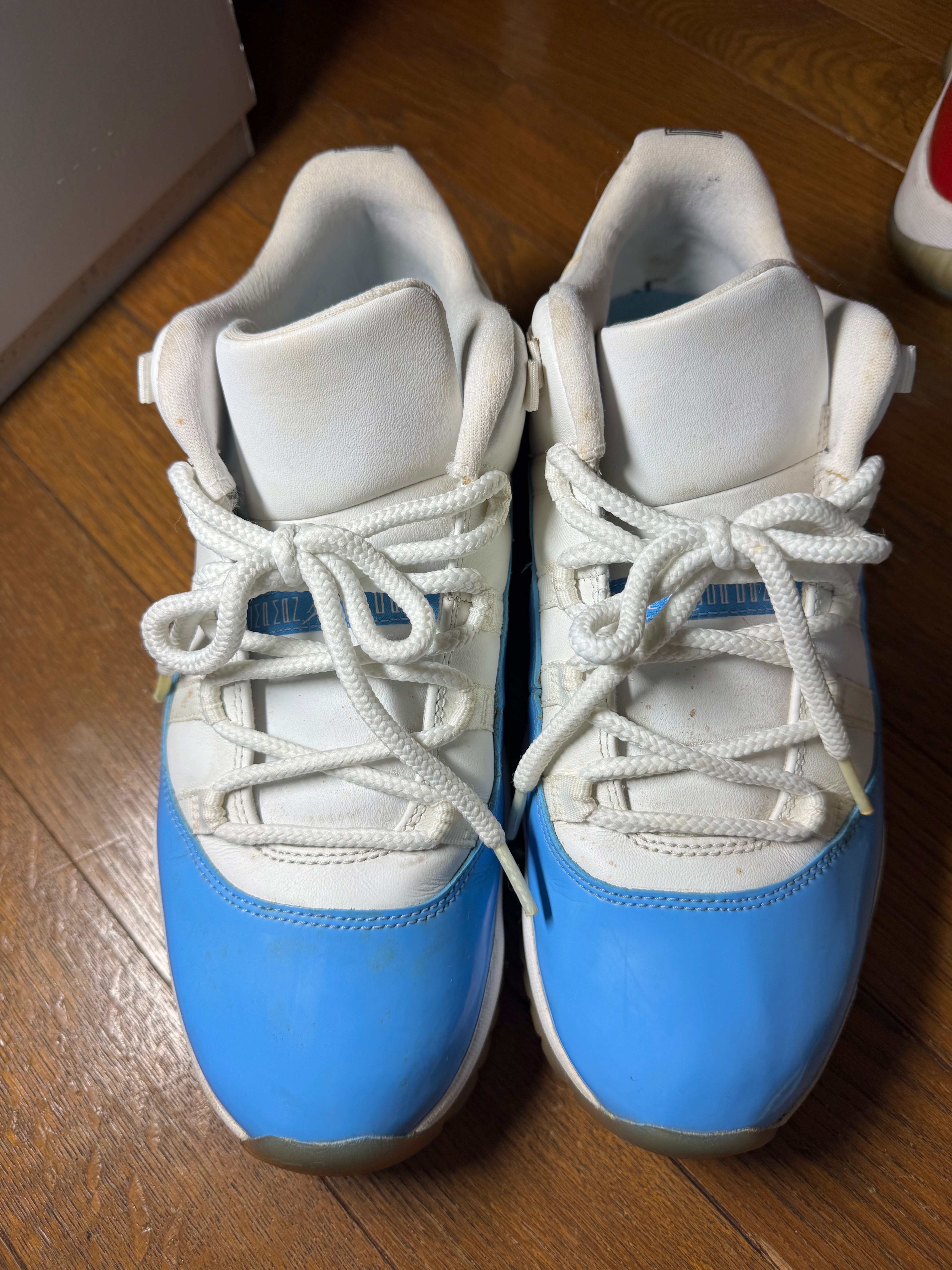 Nike Air Jordan 11 Retro Low "University Blue" (2017)