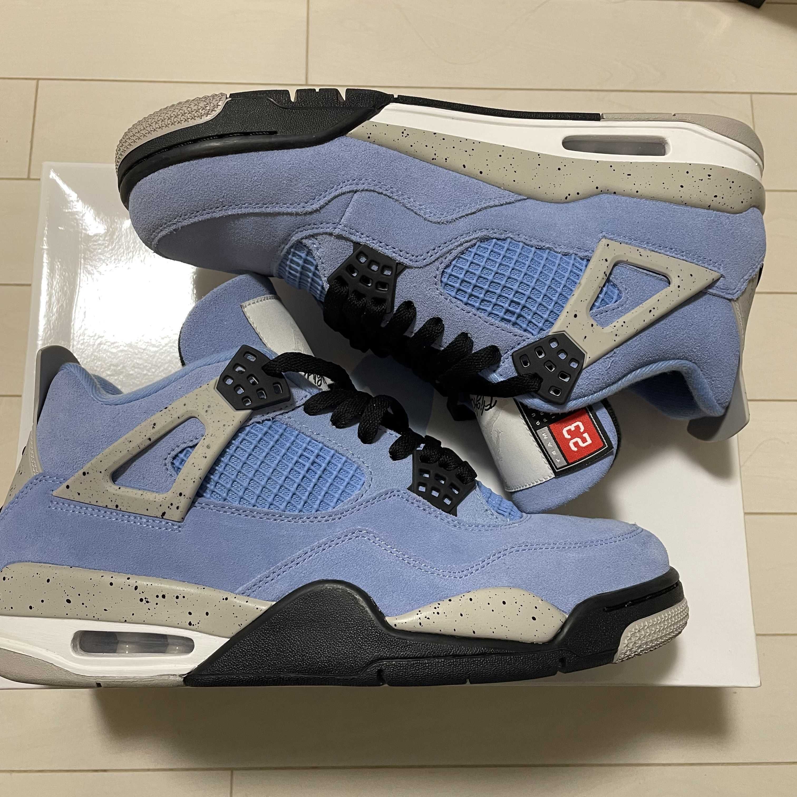 Nike Air Jordan 4 "University Blue"