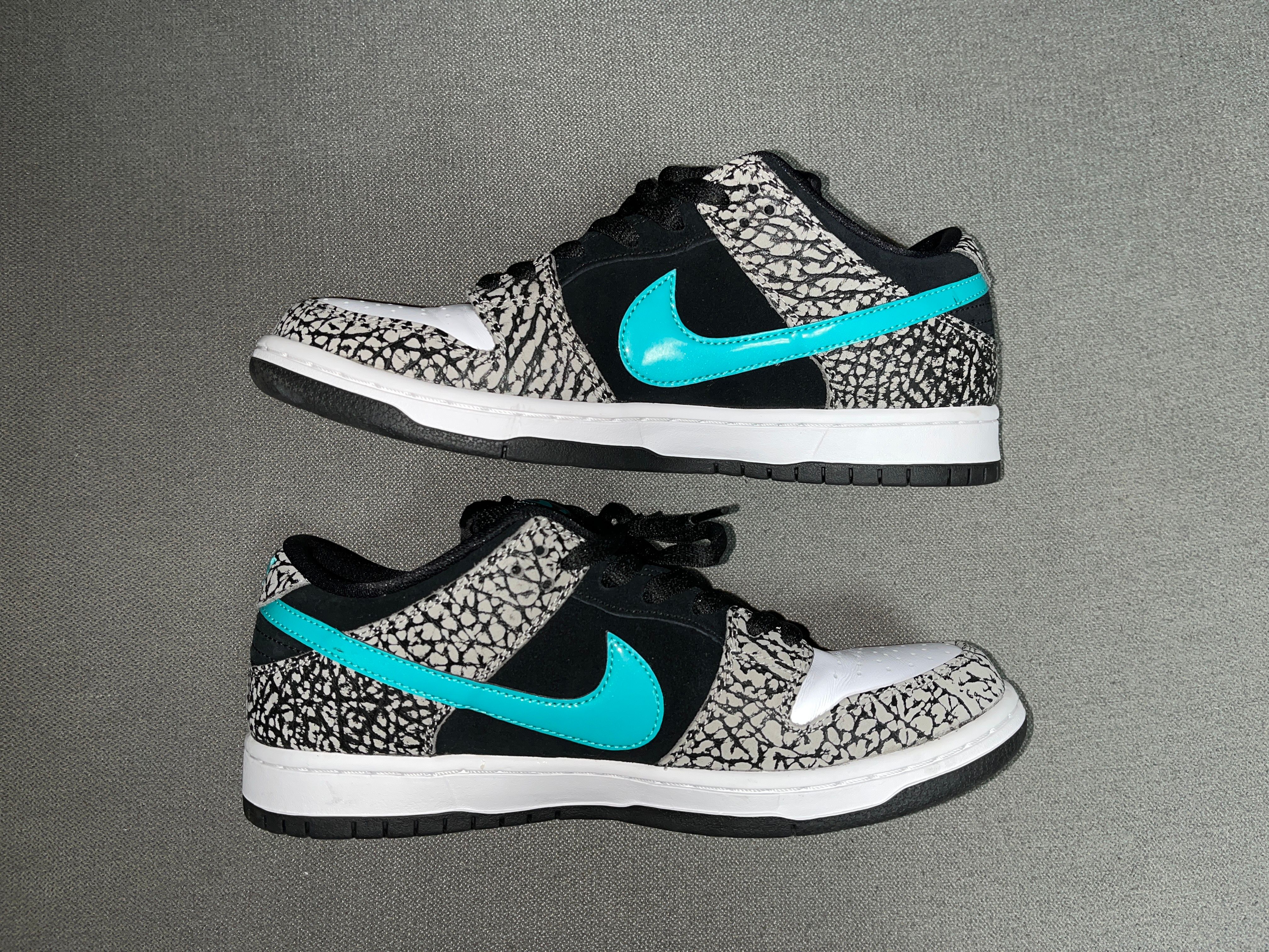Nike SB Dunk Low "Elephant/Safari"