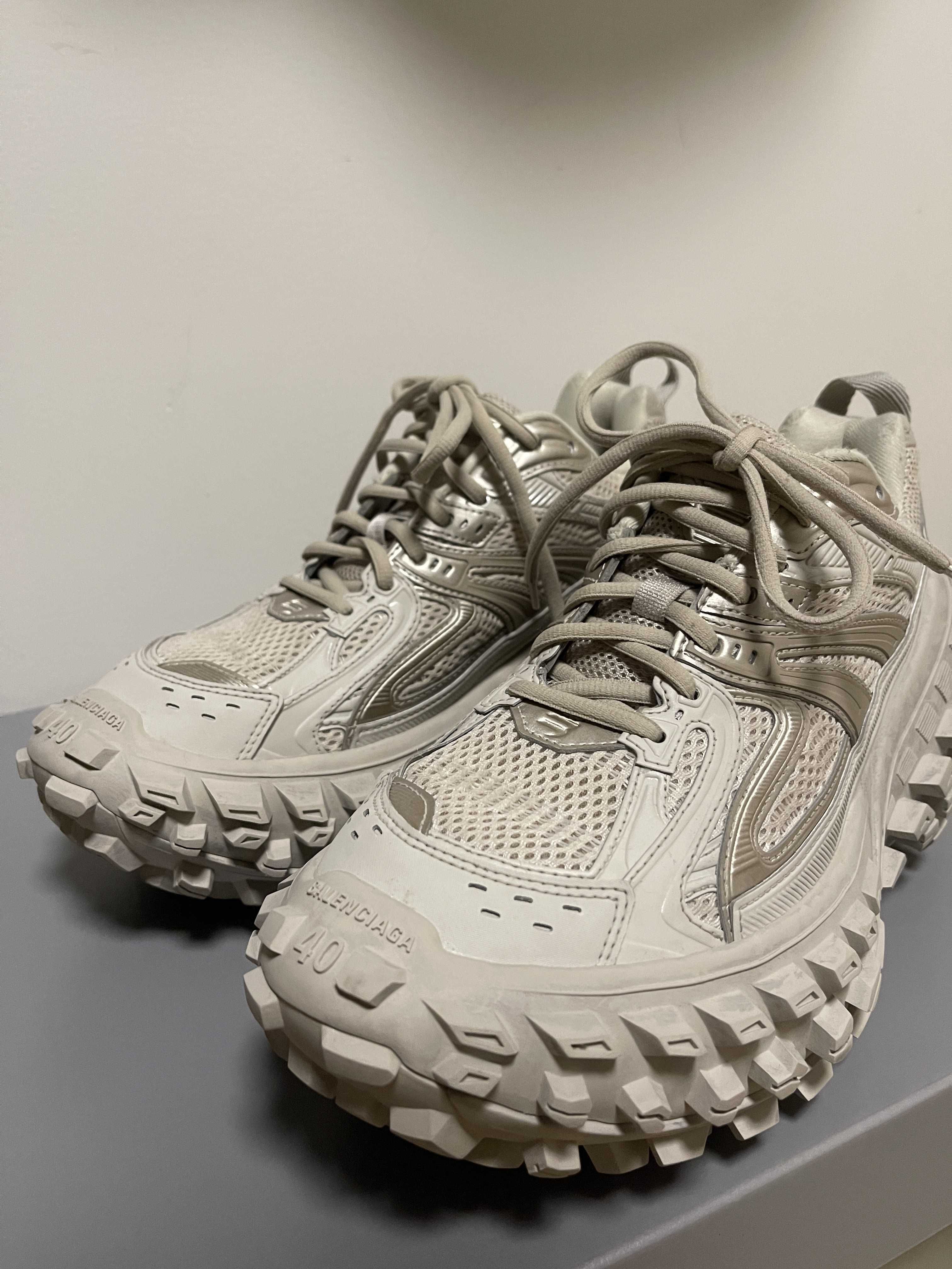 【BALENCIAGA】Bouncer スニーカー