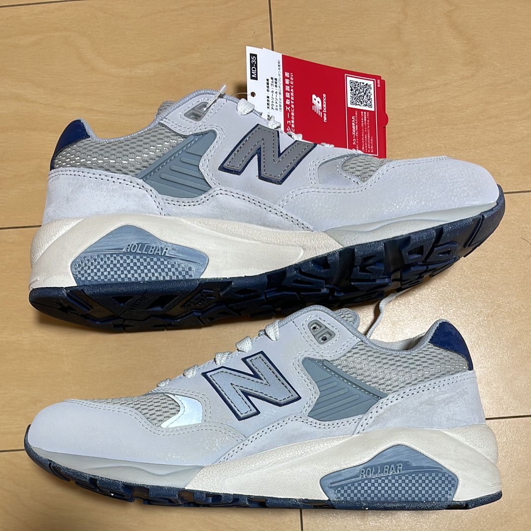 New Balance 580 "The Moon Daze Pack"