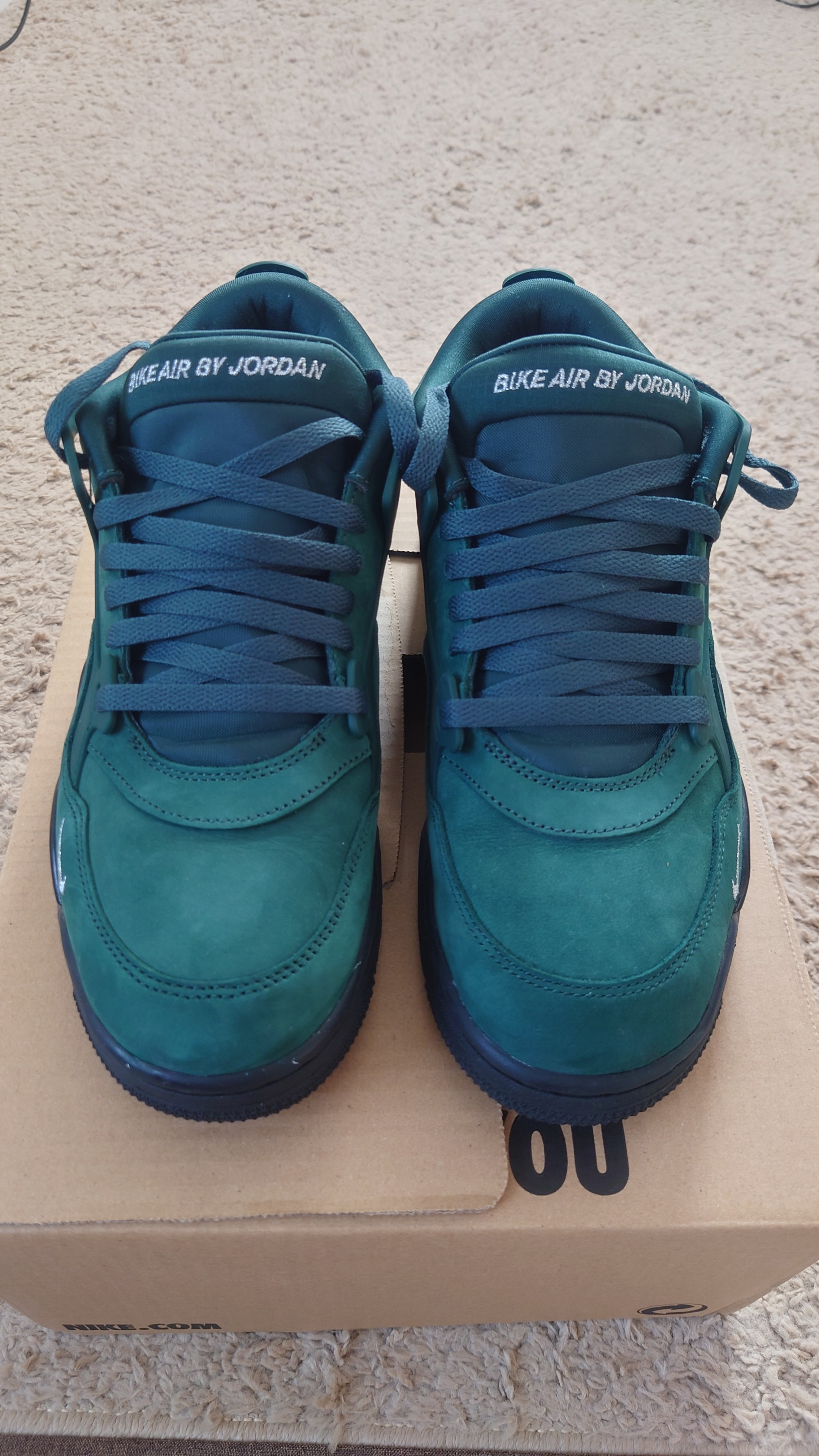 Nigel Sylvester × Nike Air Jordan 4 RM SP "Fence Green"