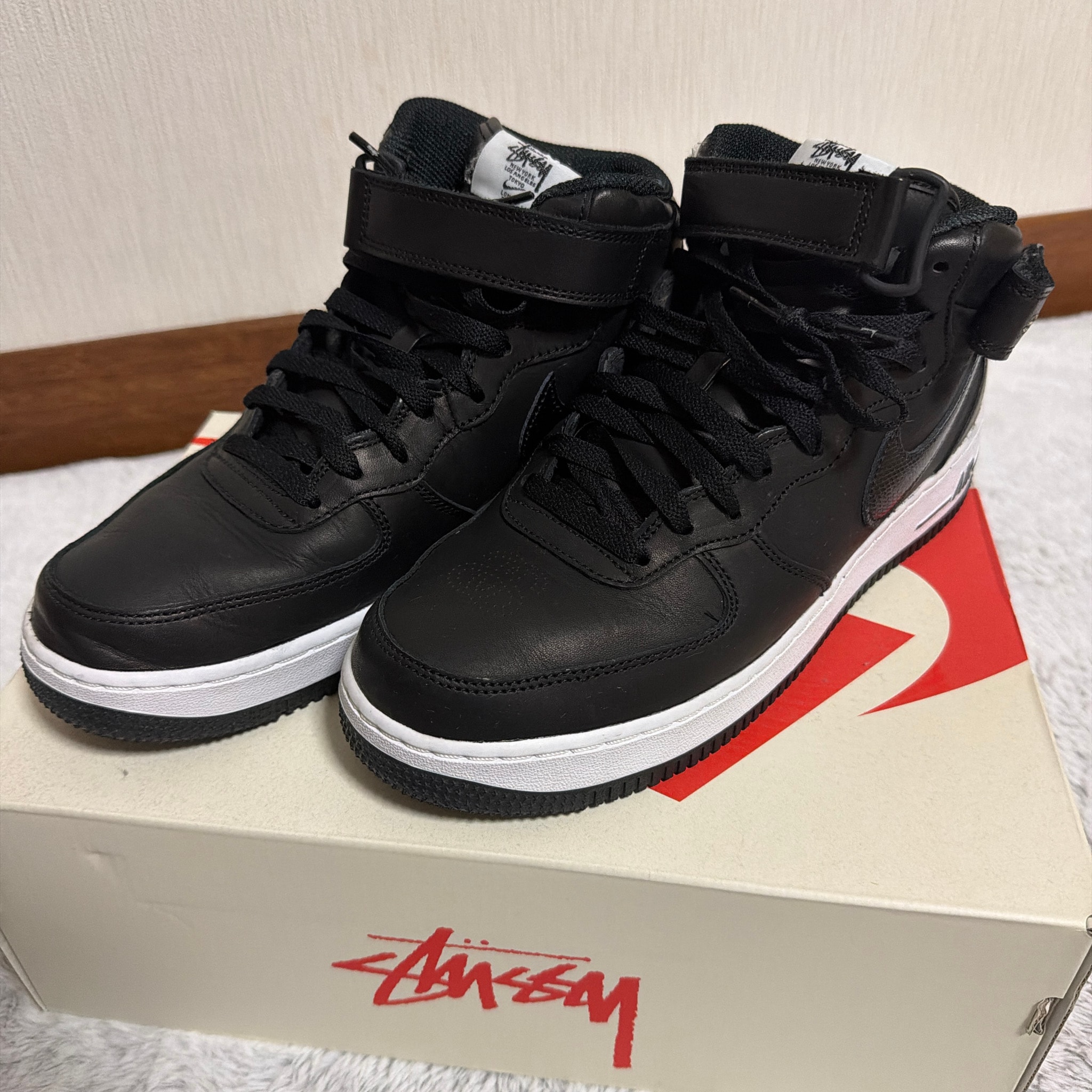 Stussy × Nike Air Force 1 Mid "Black/Black"
