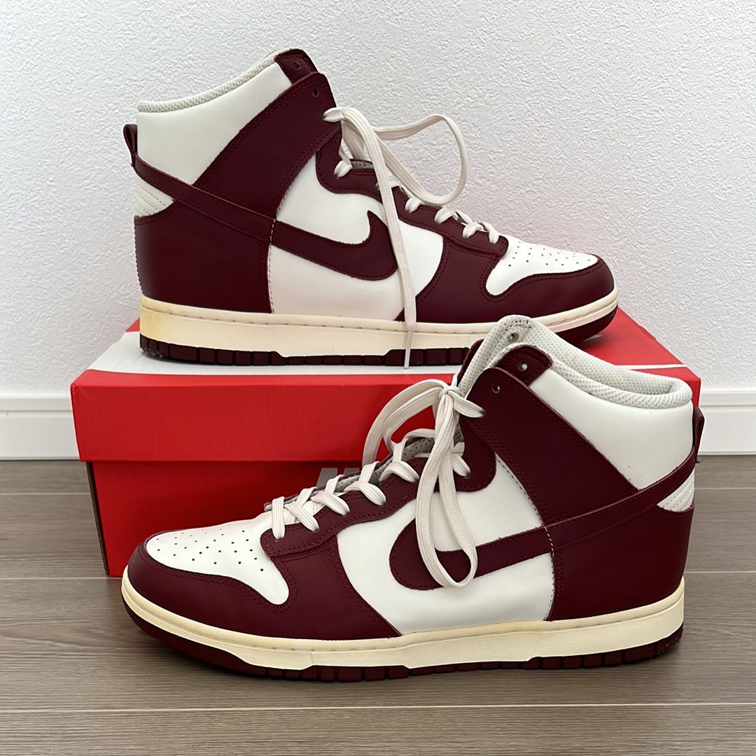 NIKE Women's DUNK HIGH "TEAM RED"