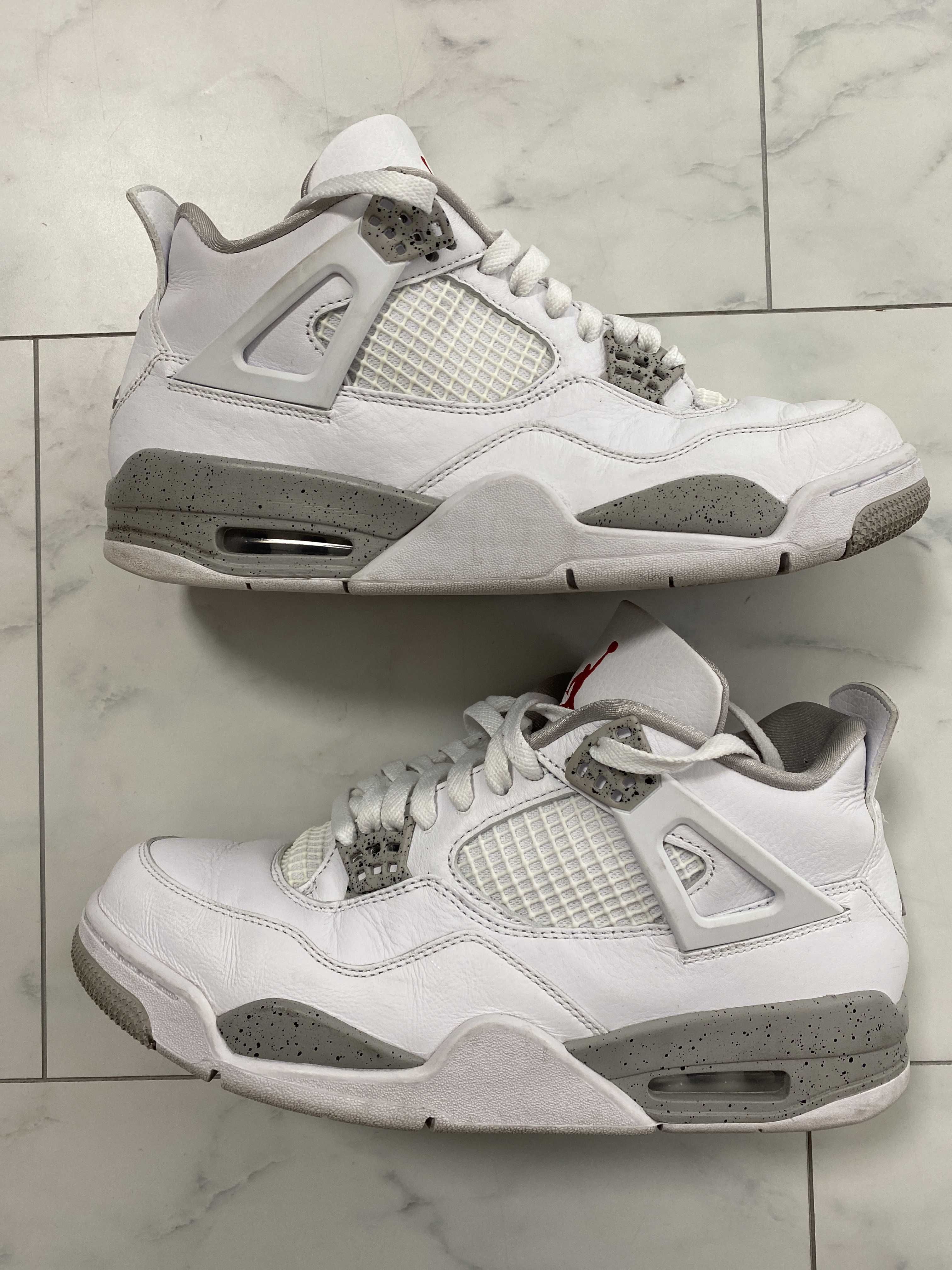 Nike Air Jordan 4 "Tech White"  