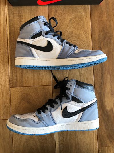 Nike Air Jordan 1 High OG "University Blue"