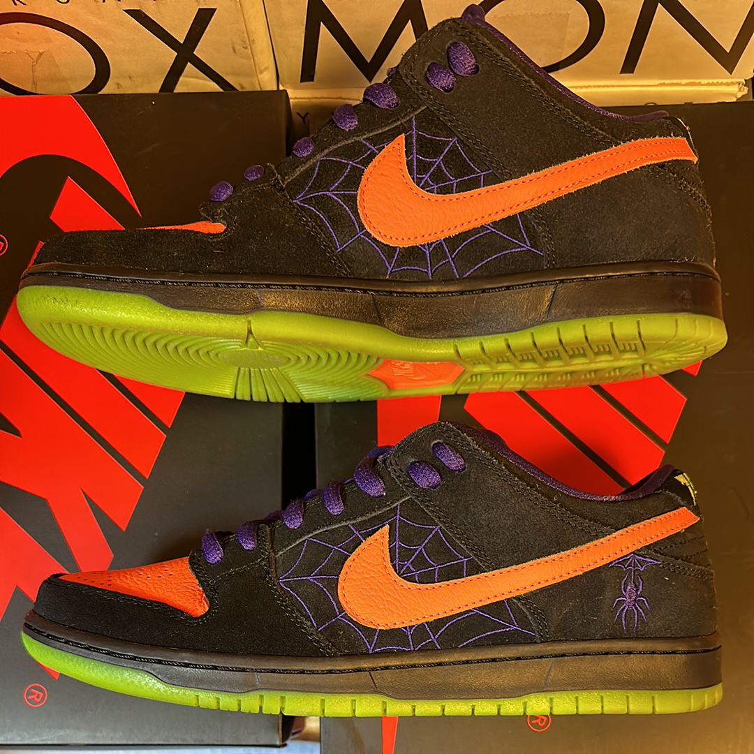 Nike SB Dunk Low "Night Of Mischief"