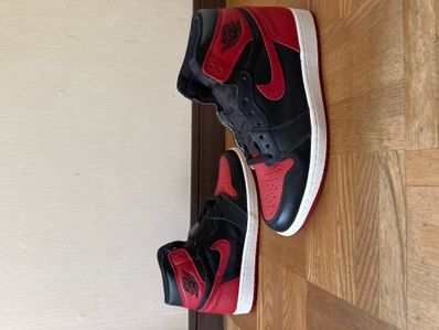 Nike Air Jordan 1 Retro High OG "Bred/Banned" (2016)