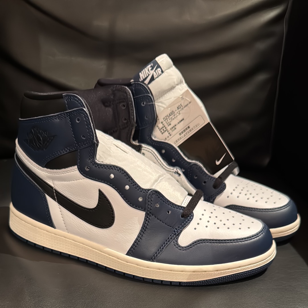 Nike Air Jordan 1 Retro High OG "Midnight Navy"