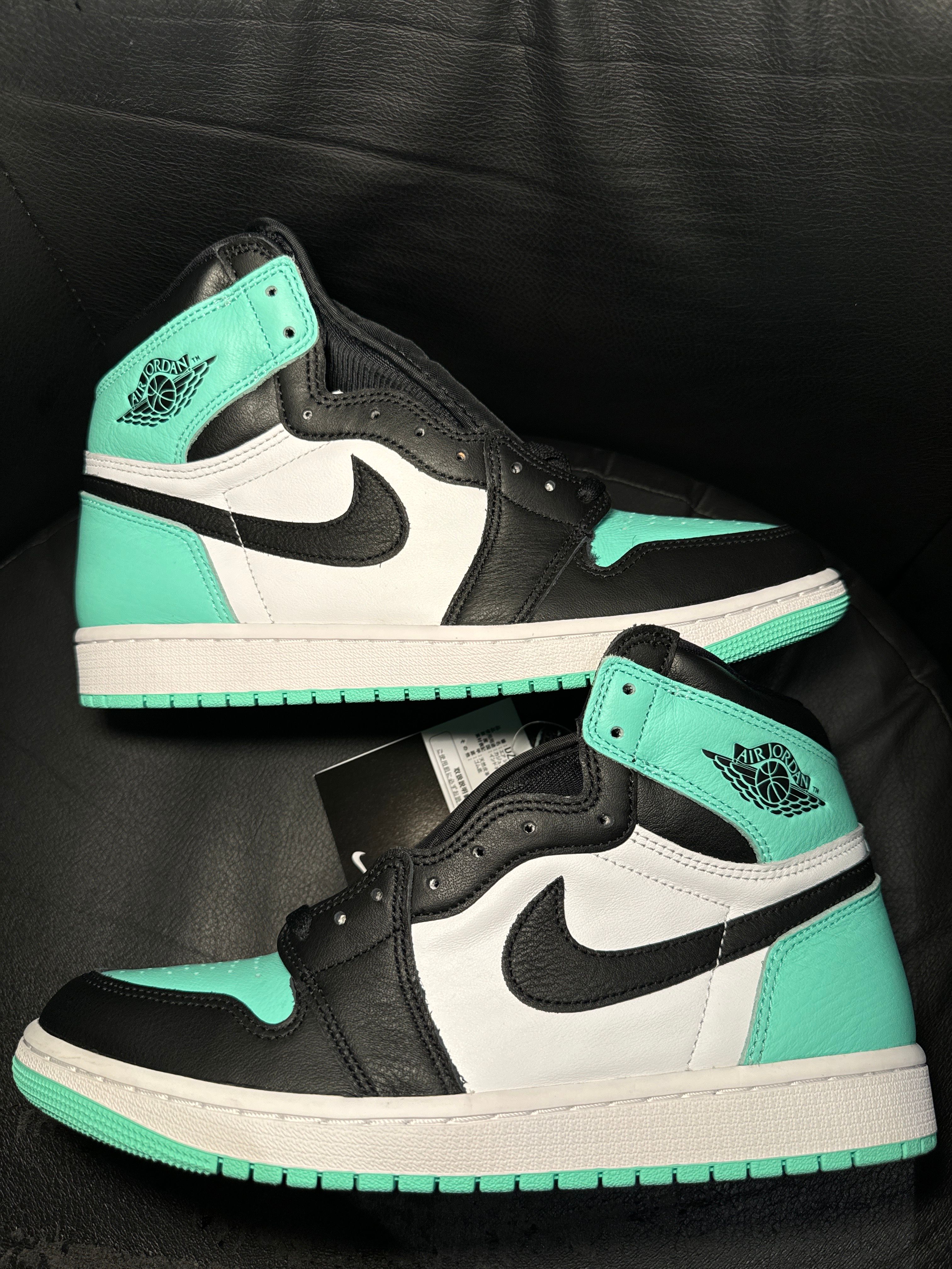Nike Air Jordan 1 High OG "Green Glow"