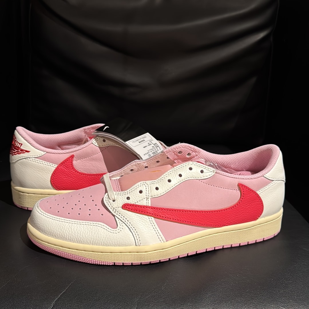 Travis Scott × Nike Air Jordan 1 Retro Low OG "Sail/Tropical Pink"