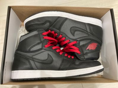 Nike Air Jordan 1 Retro High OG "Black/Metallic Silver/Gym Red"