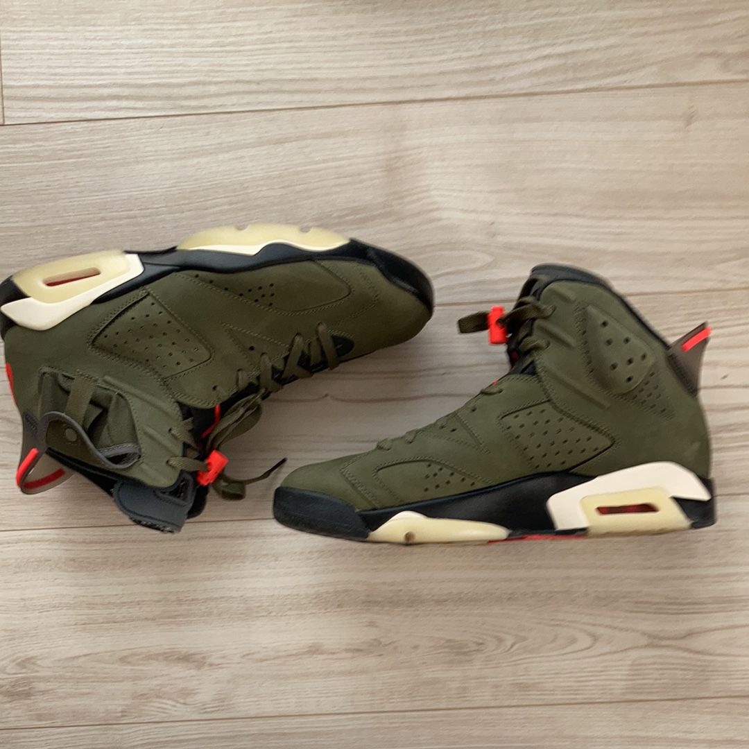 Travis Scott × Nike Air Jordan 6 Retro "Medium Olive"