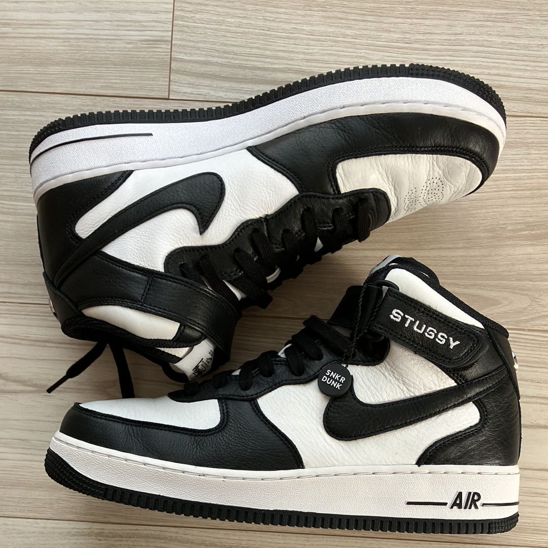 Stussy × Nike Air Force 1 Mid "Black and Light Bone"
