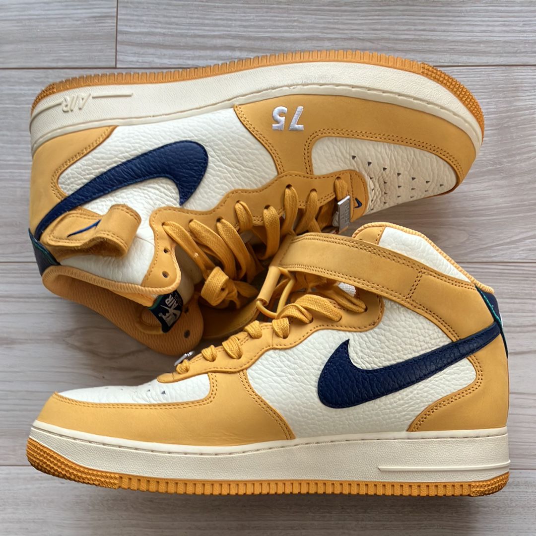 Nike Air Force 1 Mid "Paris"